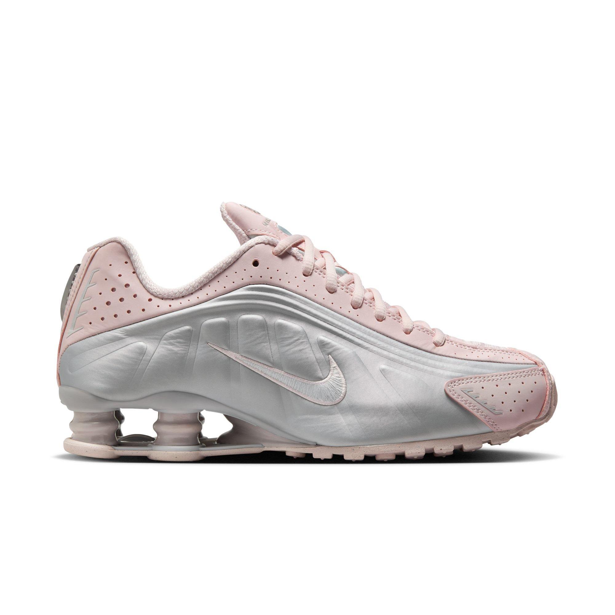 【Nike】Shox R4 Barely Rose llic Platinum ★人気 22-26★ Nike】Shox R4 Barely Rose Metallic Platinum ☆人気 22-26☆